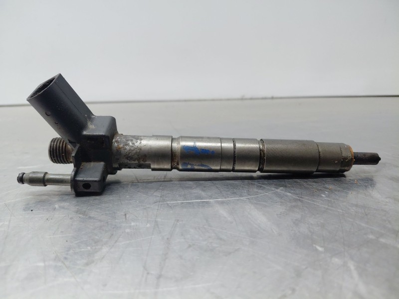 Recambio de inyector para bmw serie 5 berlina (e60) executive referencia OEM IAM   