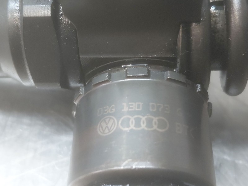 Recambio de inyector para volkswagen golf plus v (5m1, 521) 2.0 tdi referencia OEM IAM   