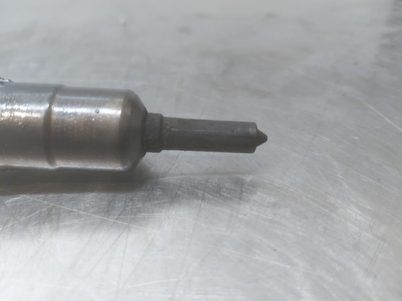 Recambio de inyector para volkswagen touran (1t1) comfortline referencia OEM IAM   