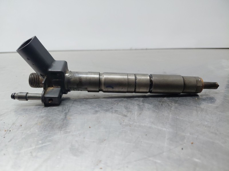 Recambio de inyector para bmw serie 5 berlina (e60) executive referencia OEM IAM   