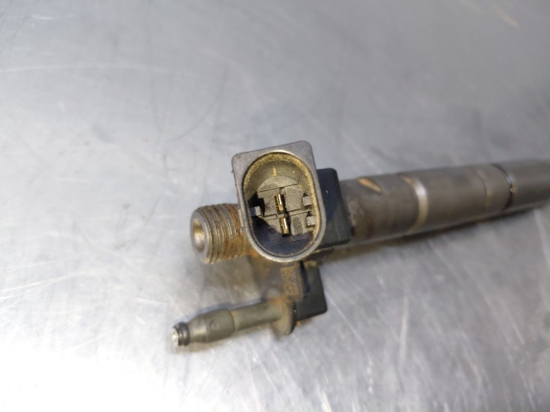 Recambio de inyector para bmw serie 5 berlina (e60) executive referencia OEM IAM   