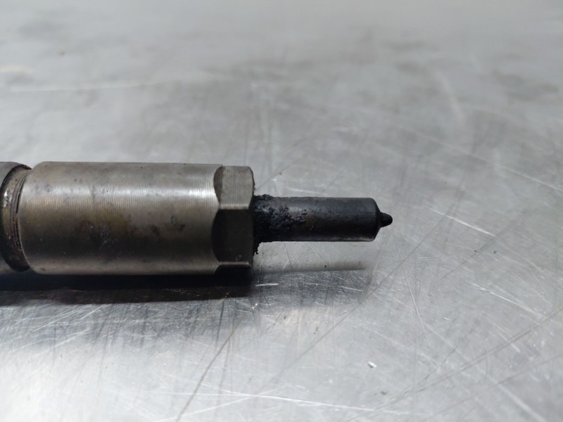 Recambio de inyector para citroën c2 (jm_) 1.4 hdi referencia OEM IAM   