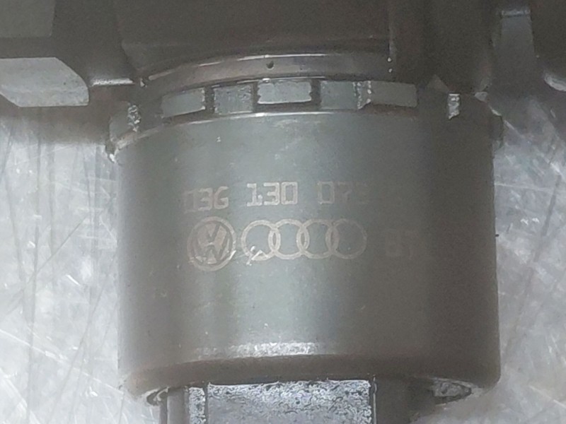 Recambio de inyector para volkswagen golf plus v (5m1, 521) 2.0 tdi referencia OEM IAM   