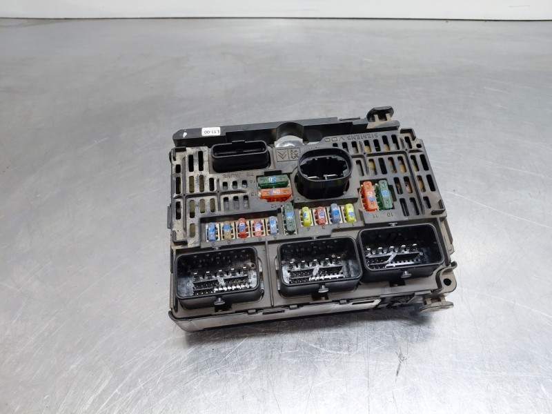 Recambio de caja reles / fusibles para citroën c4 i (lc_) 1.6 hdi referencia OEM IAM   