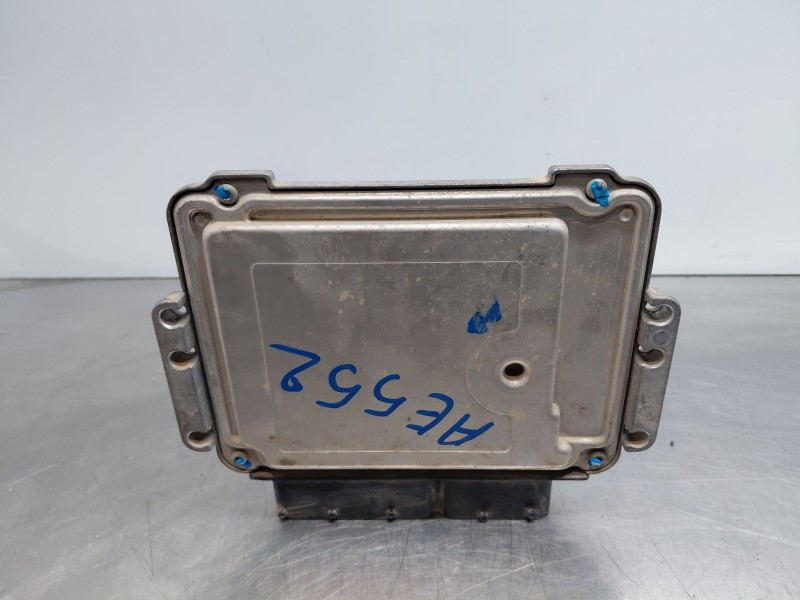 Recambio de centralita motor uce para opel astra h (a04) 1.8 (l48) referencia OEM IAM   