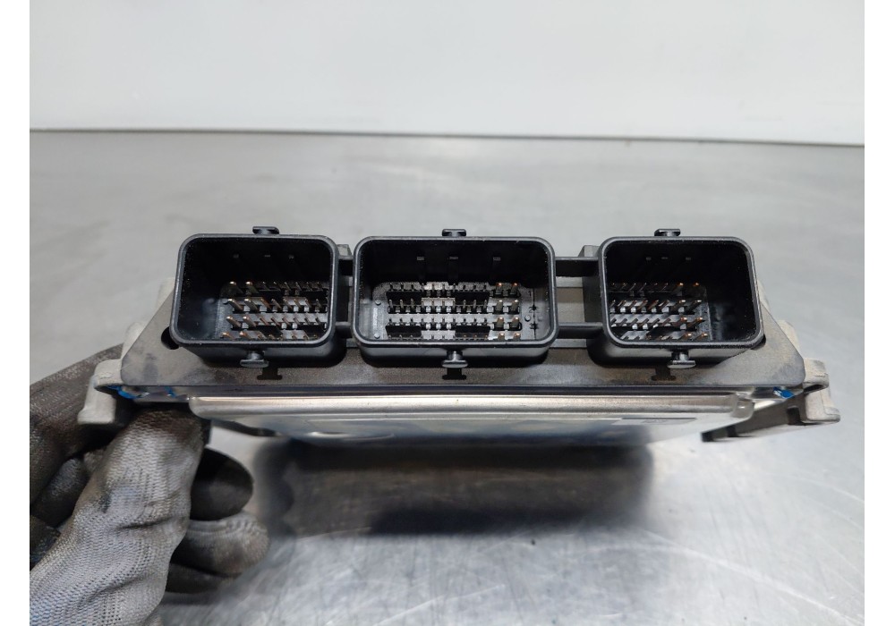 Recambio de centralita motor uce para citroën c4 i (lc_) 1.6 hdi referencia OEM IAM   