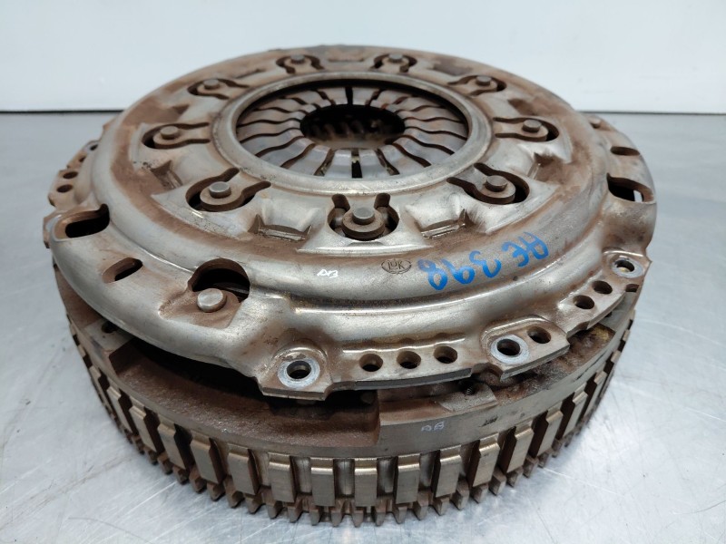 Recambio de volante motor para kia ceed sportswagon hybrid referencia OEM IAM   