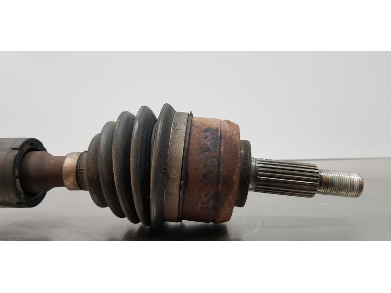 Recambio de transmision delantera izquierda para renault megane iv berlina 5p experience referencia OEM IAM 391014832R  