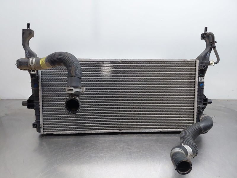 Recambio de radiador agua para kia ceed sportswagon hybrid referencia OEM IAM 25310M6300  