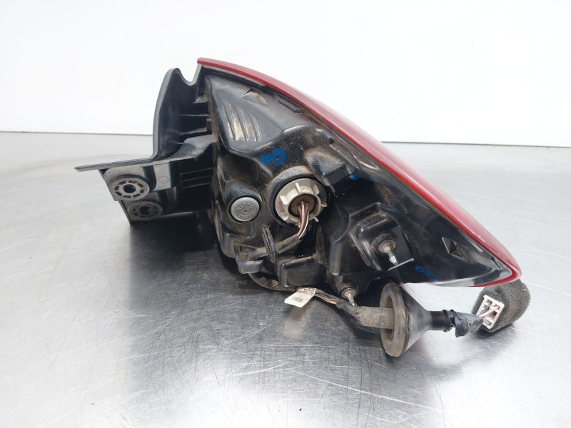 Recambio de piloto trasero izquierdo para kia ceed sportswagon concept referencia OEM IAM   