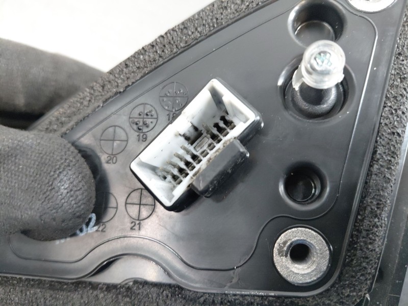 Recambio de retrovisor derecho para kia ceed sportswagon concept referencia OEM IAM   