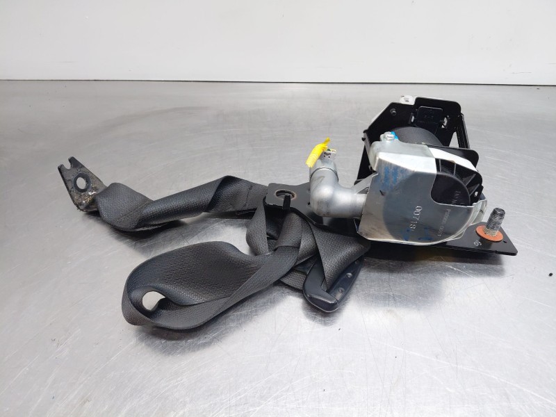 Recambio de cinturon seguridad trasero derecho para kia ceed sportswagon concept referencia OEM IAM   