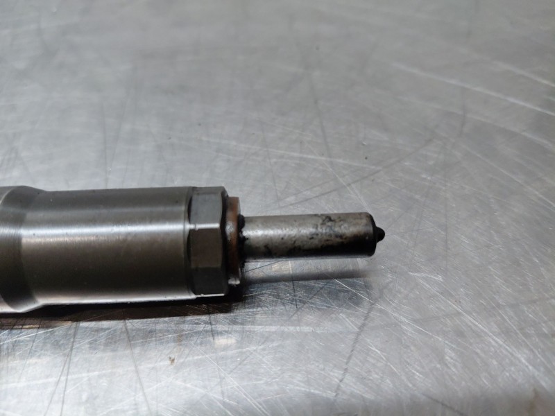 Recambio de inyector para kia ceed sportswagon concept referencia OEM IAM   