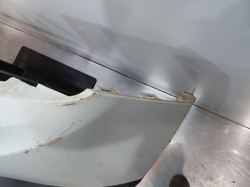 Recambio de paragolpes trasero para jeep renegade suv referencia OEM IAM   