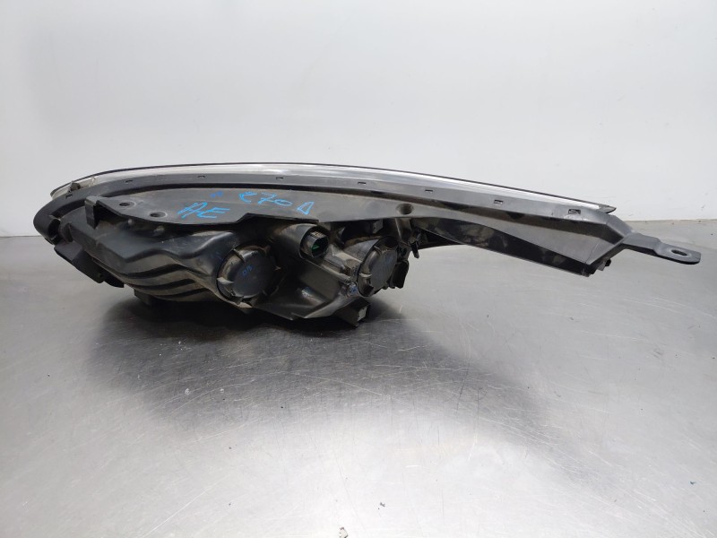 Recambio de faro derecho para kia ceed sportswagon hybrid referencia OEM IAM   