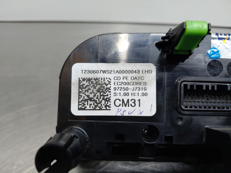 Recambio de mando climatizador para kia ceed sportswagon hybrid referencia OEM IAM   