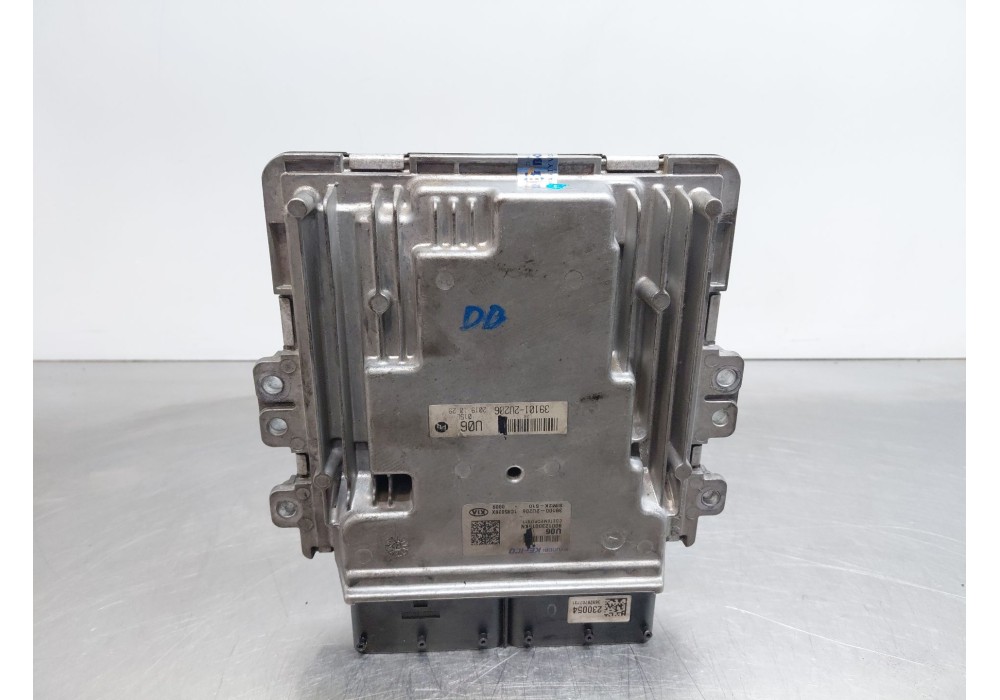 Recambio de centralita motor uce para kia ceed sportswagon concept referencia OEM IAM   