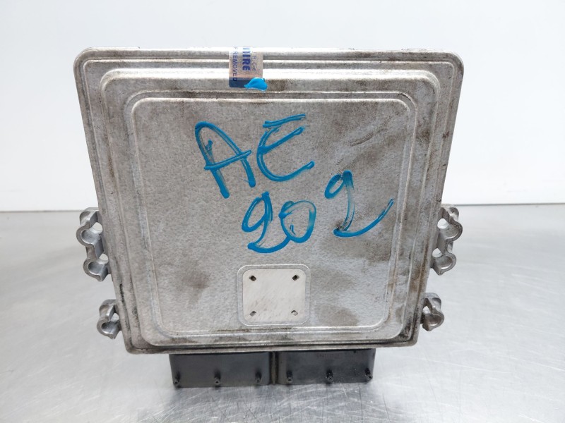 Recambio de centralita motor uce para kia ceed sportswagon concept referencia OEM IAM   