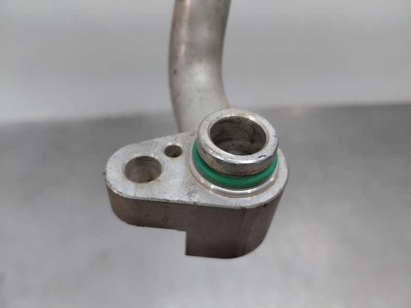 Recambio de tubos aire acondicionado para kia ceed sportswagon hybrid referencia OEM IAM   