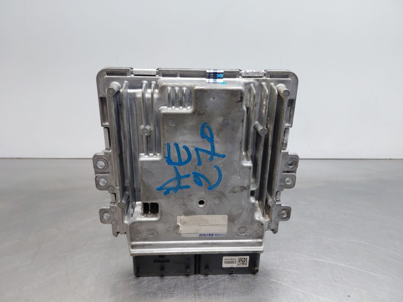 Recambio de centralita motor uce para kia ceed sportswagon hybrid referencia OEM IAM   