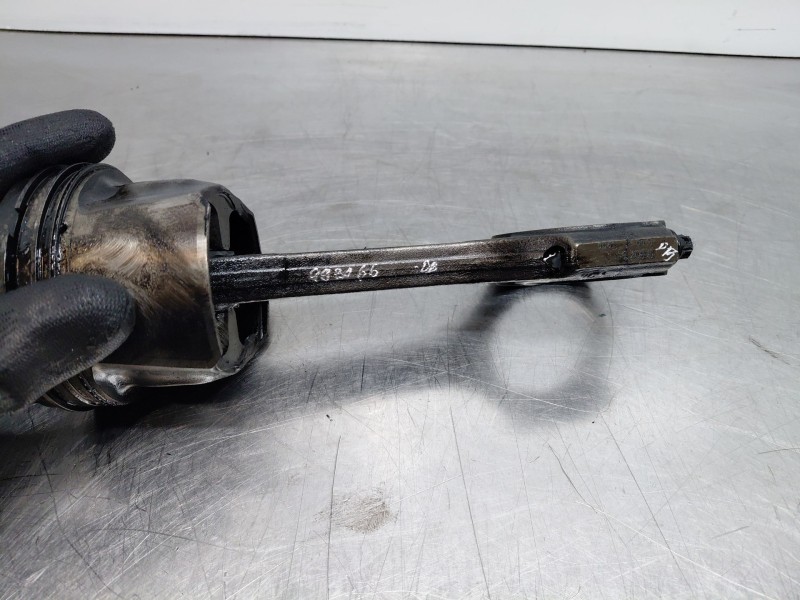 Recambio de biela para kia ceed sportswagon hybrid referencia OEM IAM   