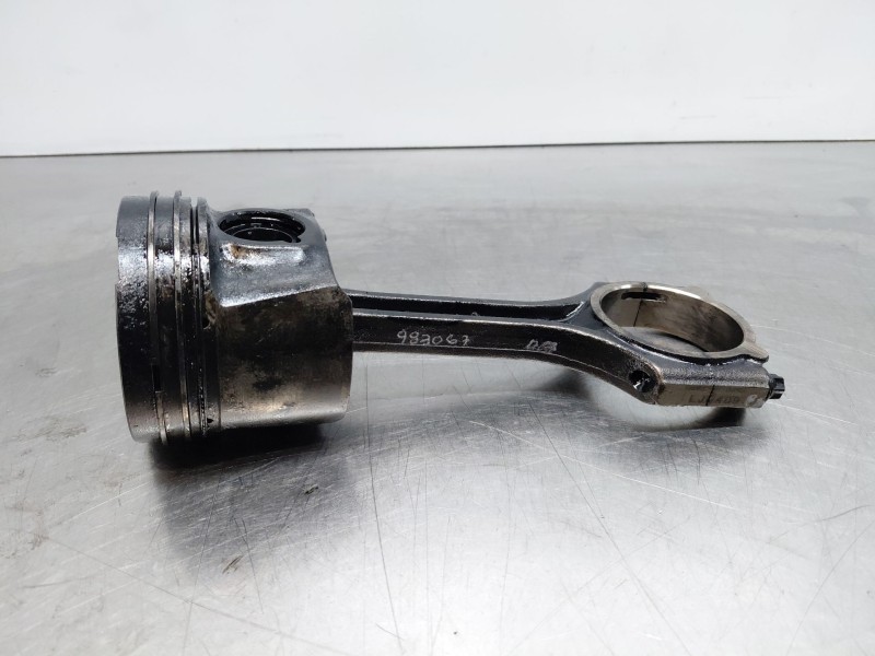 Recambio de biela para kia ceed sportswagon hybrid referencia OEM IAM   