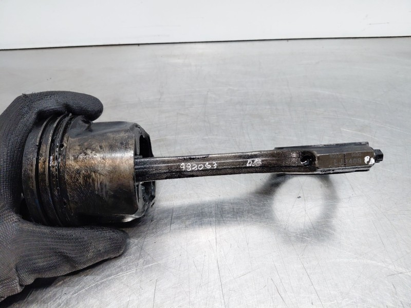 Recambio de biela para kia ceed sportswagon hybrid referencia OEM IAM   