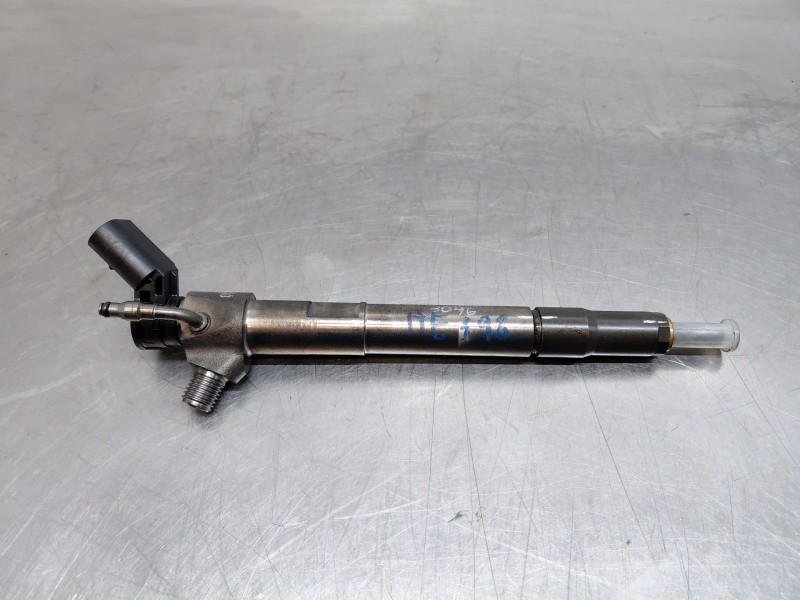 Recambio de inyector para kia ceed sportswagon hybrid referencia OEM IAM   