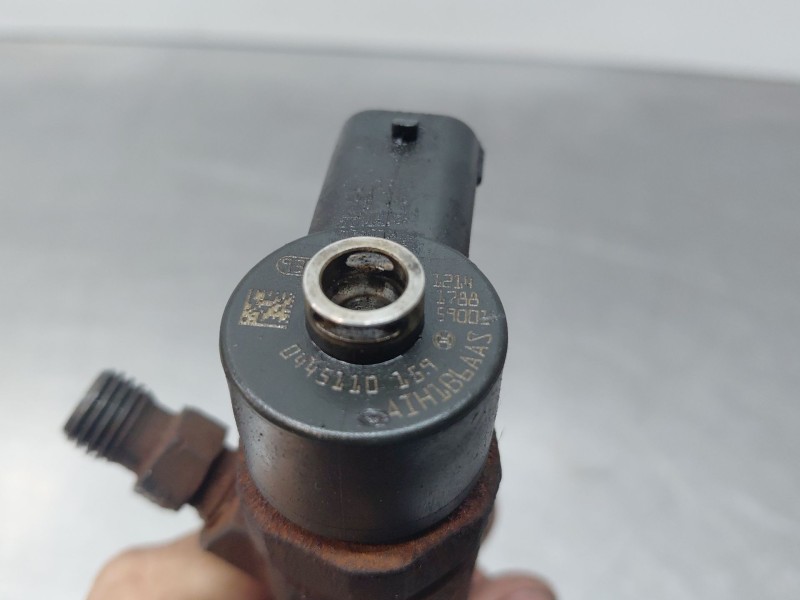 Recambio de inyector para opel zafira / zafira family b (a05) 1.9 cdti (m75) referencia OEM IAM   