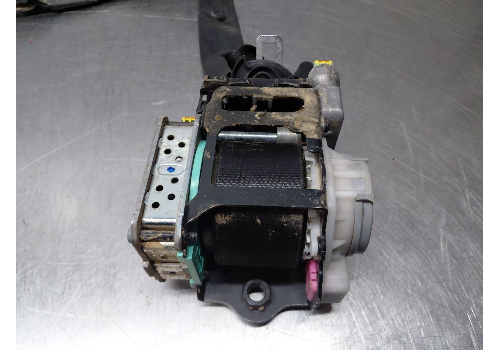 Recambio de cinturon seguridad delantero derecho para audi a5 sportback (8ta) 2.0 tdi referencia OEM IAM   