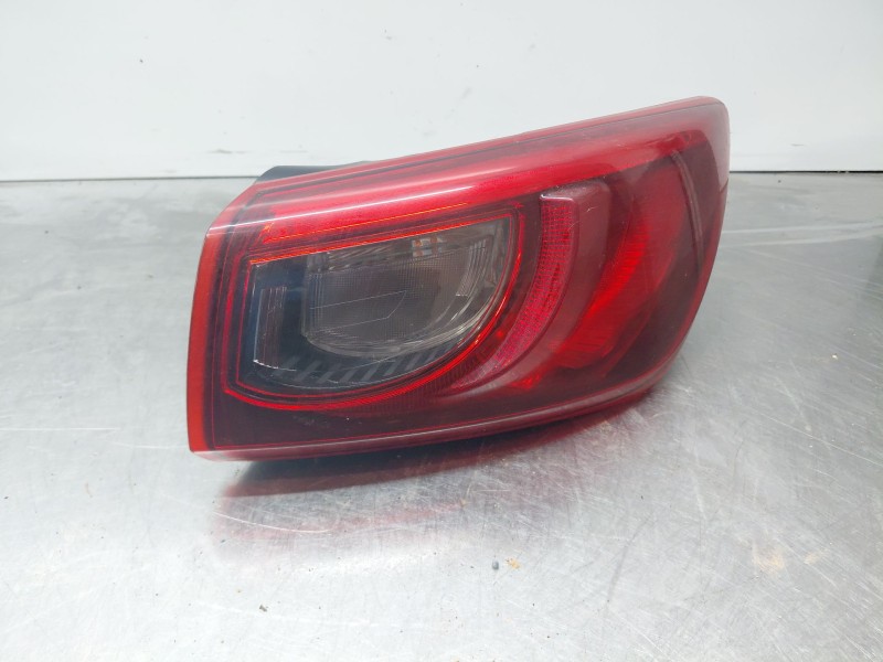 Recambio de piloto trasero derecho para mazda cx-3 skyactiv referencia OEM IAM   