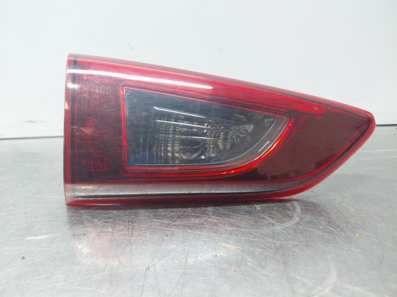 Recambio de piloto trasero izquierdo interior para mazda cx-3 skyactiv referencia OEM IAM   