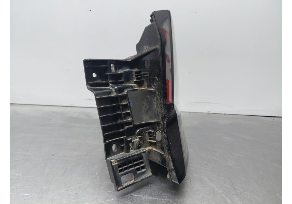 Recambio de piloto trasero derecho para kia sportage concept referencia OEM IAM   