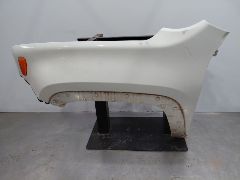 Recambio de aleta delantera izquierda para jeep renegade suv referencia OEM IAM   