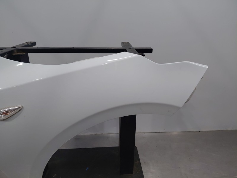 Recambio de aleta delantera derecha para kia ceed drive referencia OEM IAM   