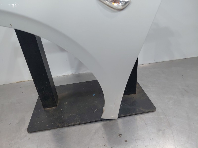 Recambio de aleta delantera izquierda para kia ceed drive referencia OEM IAM   