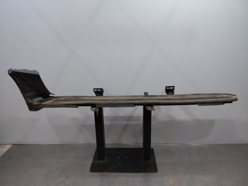 Recambio de estribos laterales para land rover range rover (lm) td6 hse referencia OEM IAM   