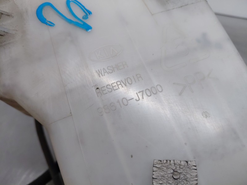 Recambio de deposito limpia para kia ceed sportswagon concept referencia OEM IAM   