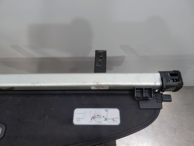 Recambio de bandeja trasera para kia ceed sportswagon hybrid referencia OEM IAM   