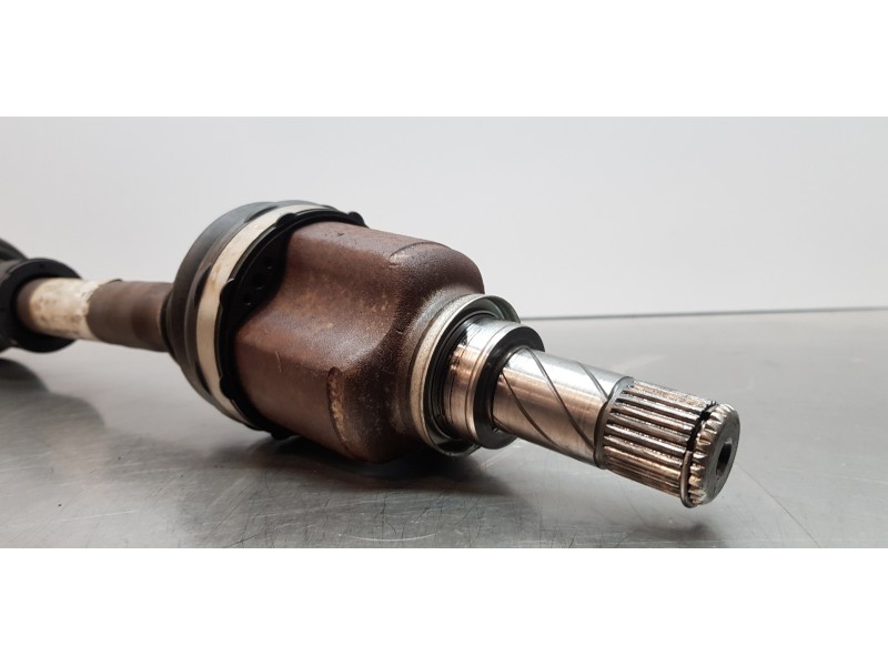 Recambio de transmision delantera izquierda para renault megane iv berlina 5p experience referencia OEM IAM 391014832R  