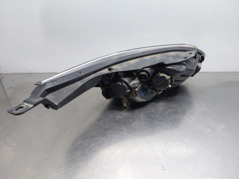 Recambio de faro izquierdo para kia ceed drive referencia OEM IAM   