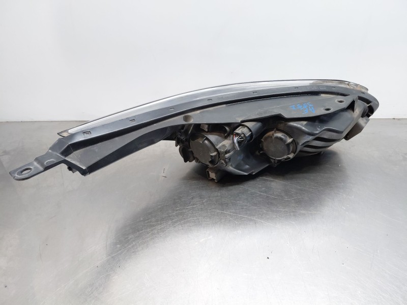 Recambio de faro izquierdo para kia ceed sportswagon hybrid referencia OEM IAM   