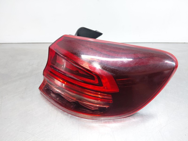 Recambio de piloto trasero izquierdo para kia ceed sportswagon hybrid referencia OEM IAM   