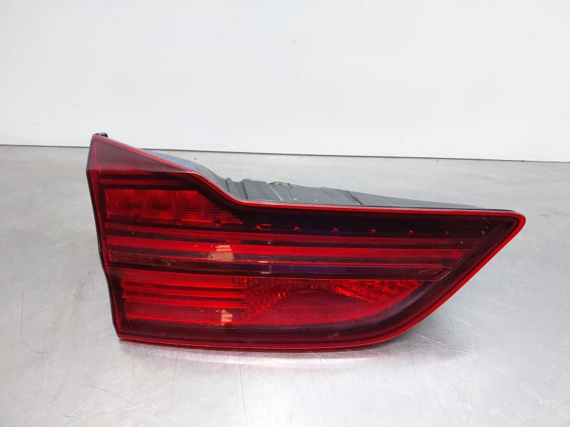 Recambio de piloto trasero izquierdo interior para kia ceed sportswagon hybrid referencia OEM IAM   