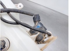 Recambio de deposito limpia para kia ceed drive referencia OEM IAM    2