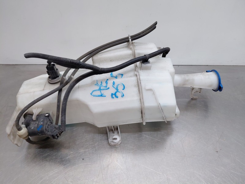 Recambio de deposito limpia para kia ceed sportswagon hybrid referencia OEM IAM   