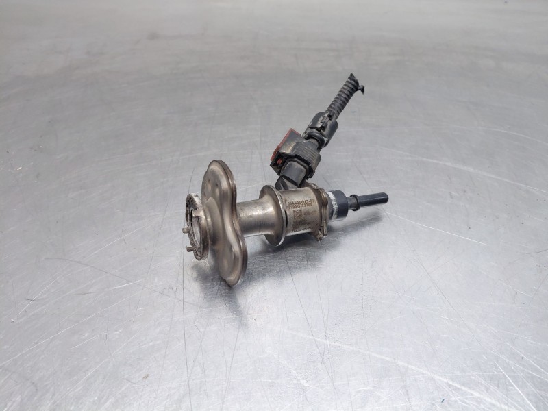 Recambio de inyector para kia ceed sportswagon hybrid referencia OEM IAM   