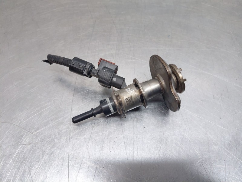 Recambio de inyector para kia ceed sportswagon hybrid referencia OEM IAM   