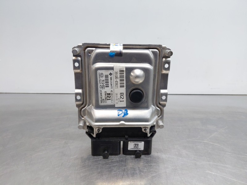 Recambio de centralita motor uce para kia ceed drive referencia OEM IAM   