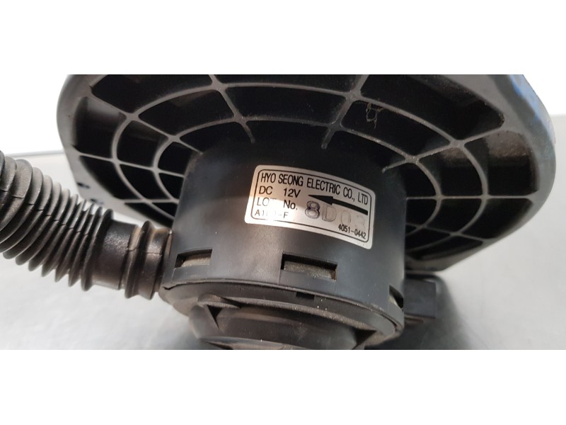 Recambio de motor calefaccion para ssangyong actyon 200 xdi referencia OEM IAM 6811109150   Recambio de motor calefaccion para ssangyong actyon 200 xdi referencia OEM IAM 6811109150